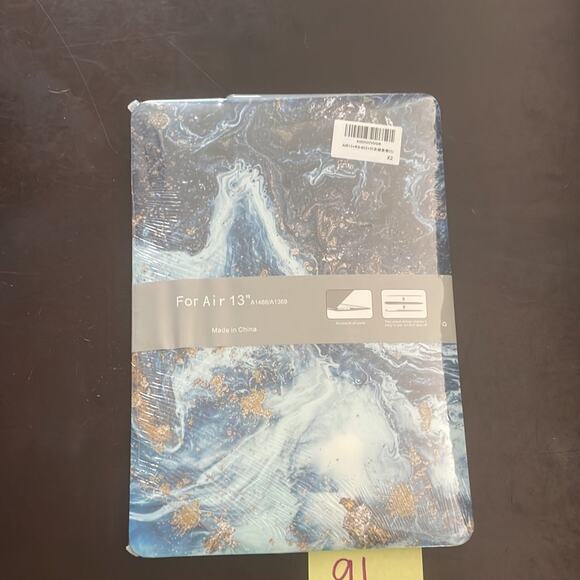 MacBook Air 13” blue/gold waves design hardshell case - Picture 3 of 3